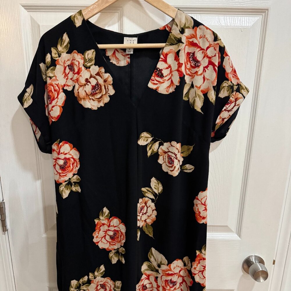 A New Day V-Neck Dress - Black & Floral